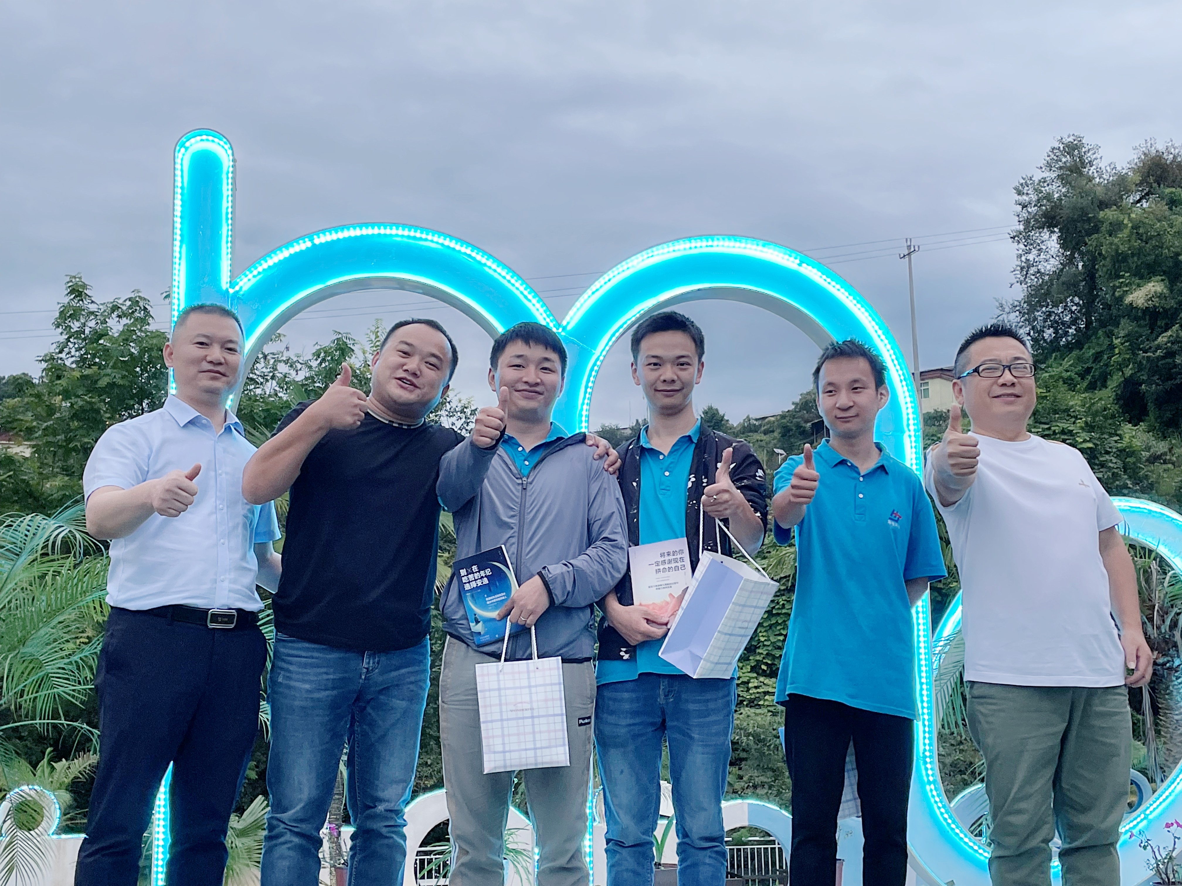 親情海佳人 | 詩(shī)情畫(huà)中秋